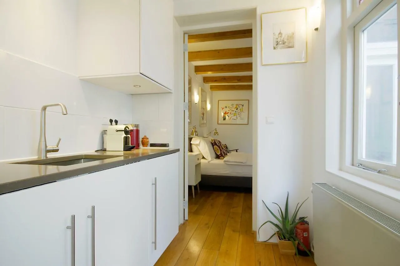 Mercedes Bed&Breakfast Amsterdam