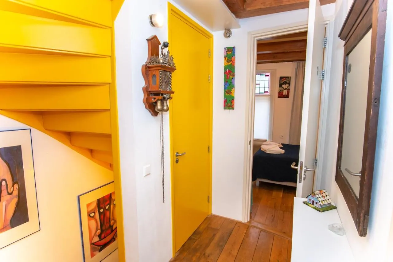 Mercedes Bed&Breakfast Άμστερνταμ Bed and Breakfast