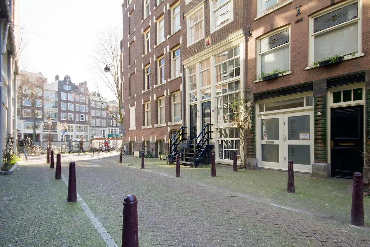 Bed and breakfast Mercedes Bed&Breakfast Ámsterdam