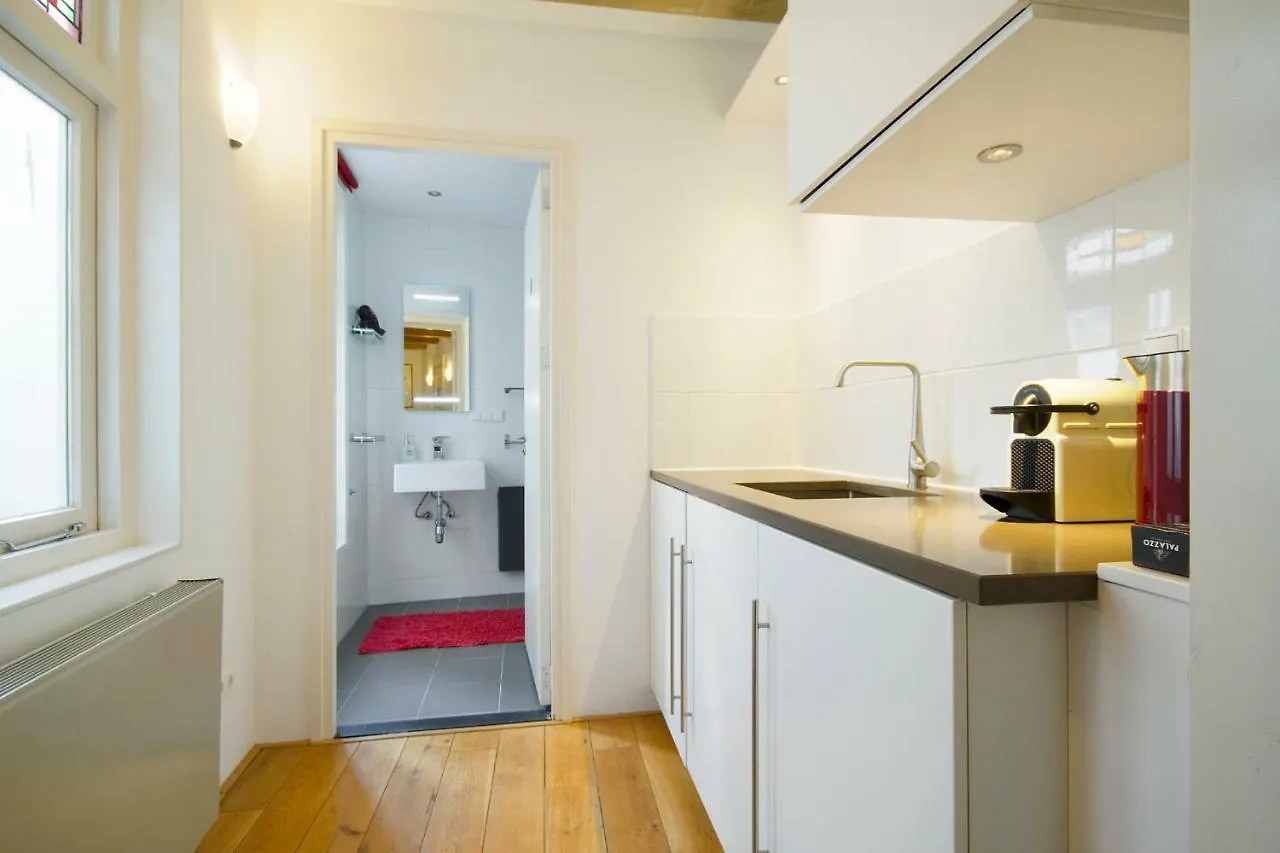Mercedes Bed&Breakfast Ámsterdam Países Bajos
