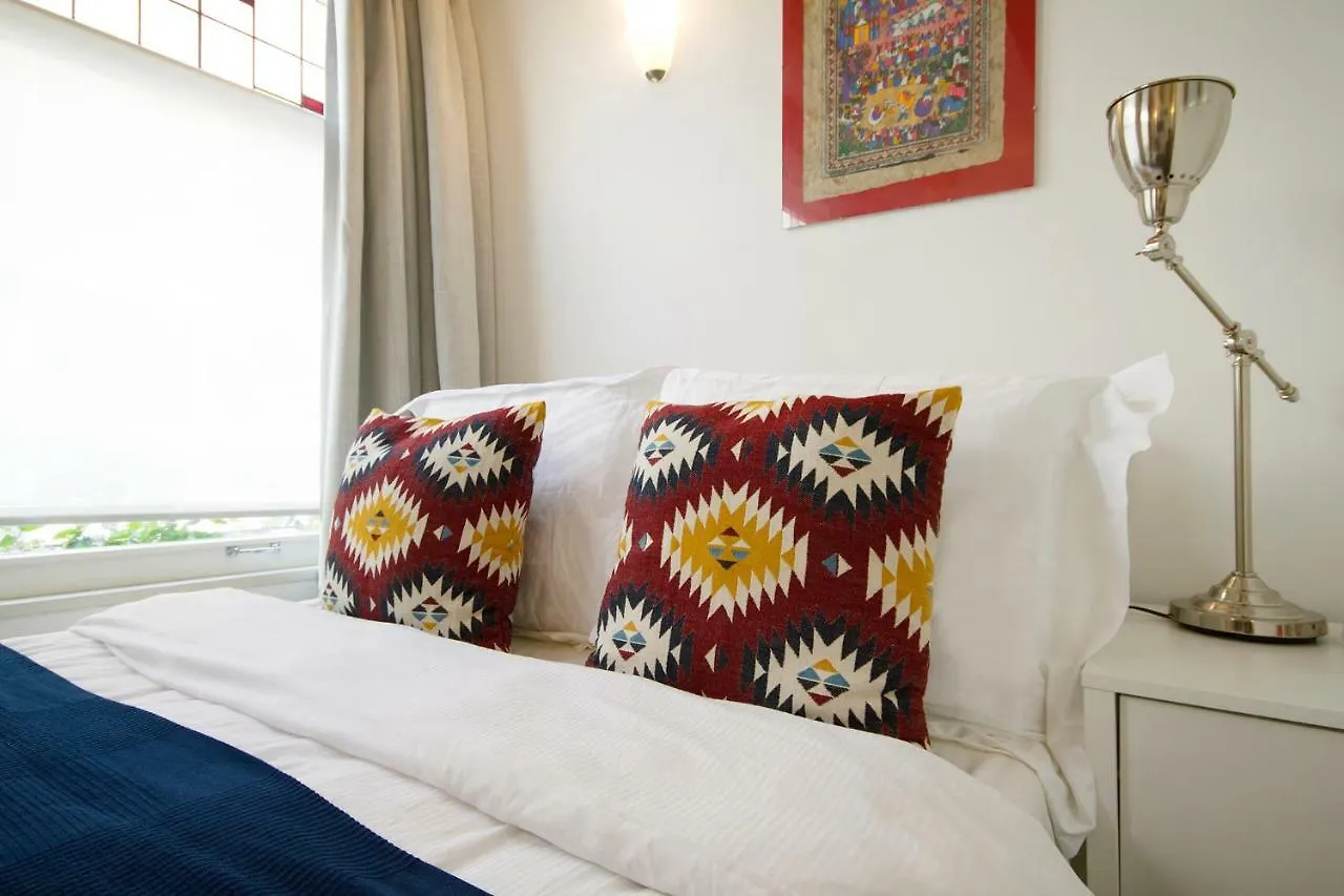 Bed and breakfast Mercedes Bed&Breakfast Ámsterdam