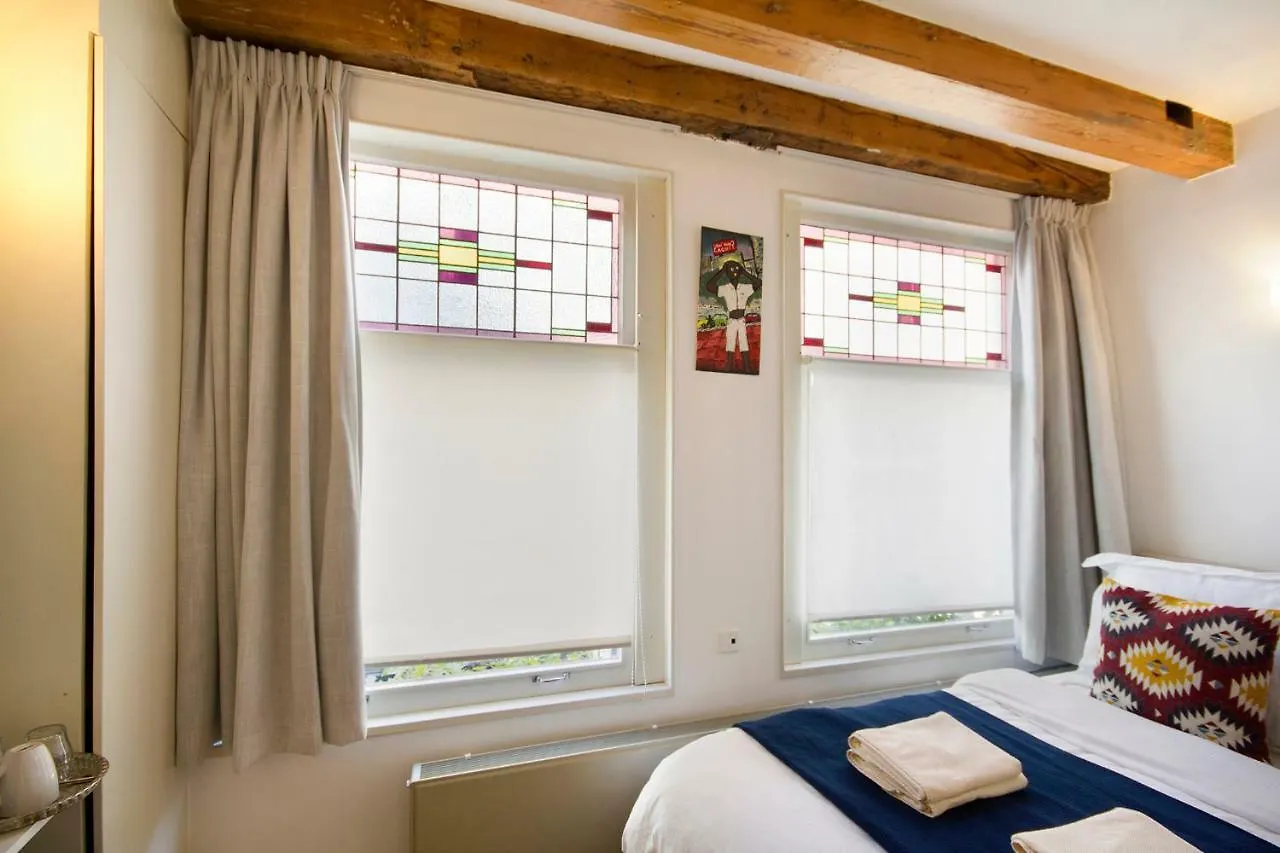 Mercedes Bed&Breakfast Ámsterdam Países Bajos